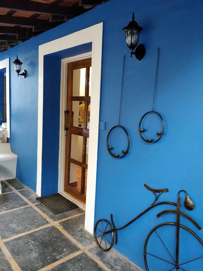 The White Balcao Hostel Panaji Exterior photo
